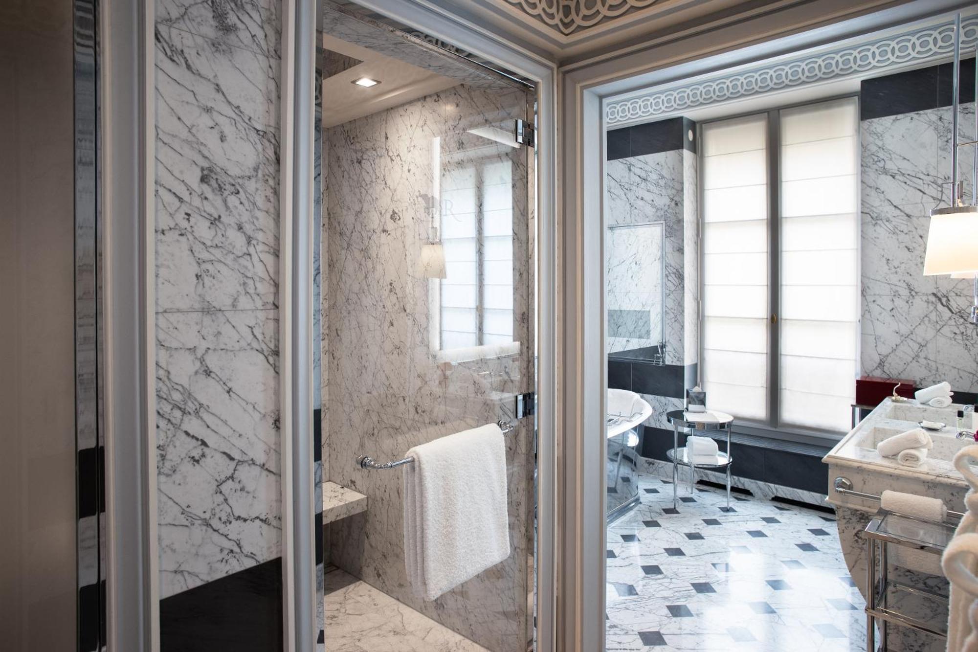 La Reserve Paris Hotel & Spa Exterior foto